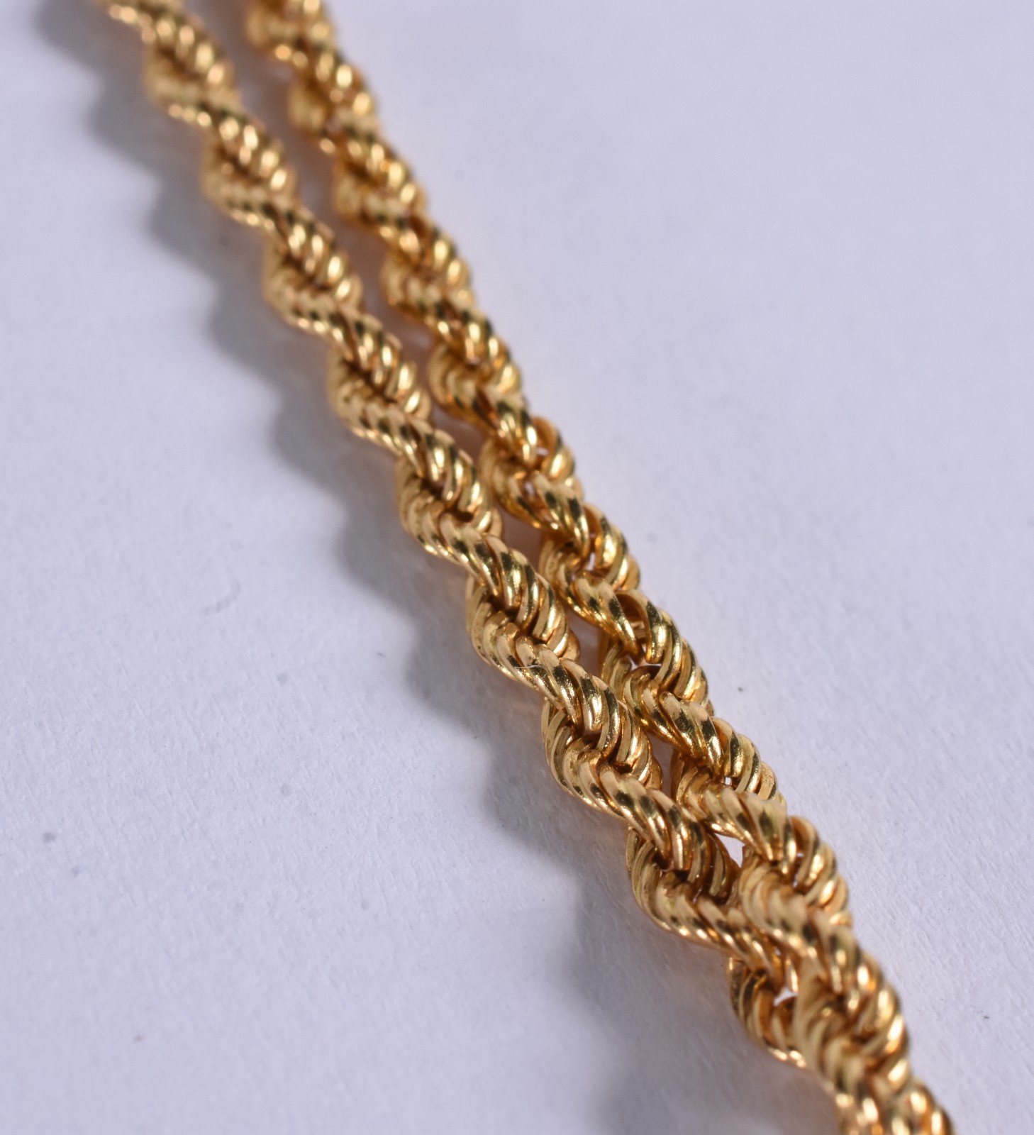 Colar de ouro 18 k, contraste 750 com pingente (Por motivos de... - foto 2 de 6