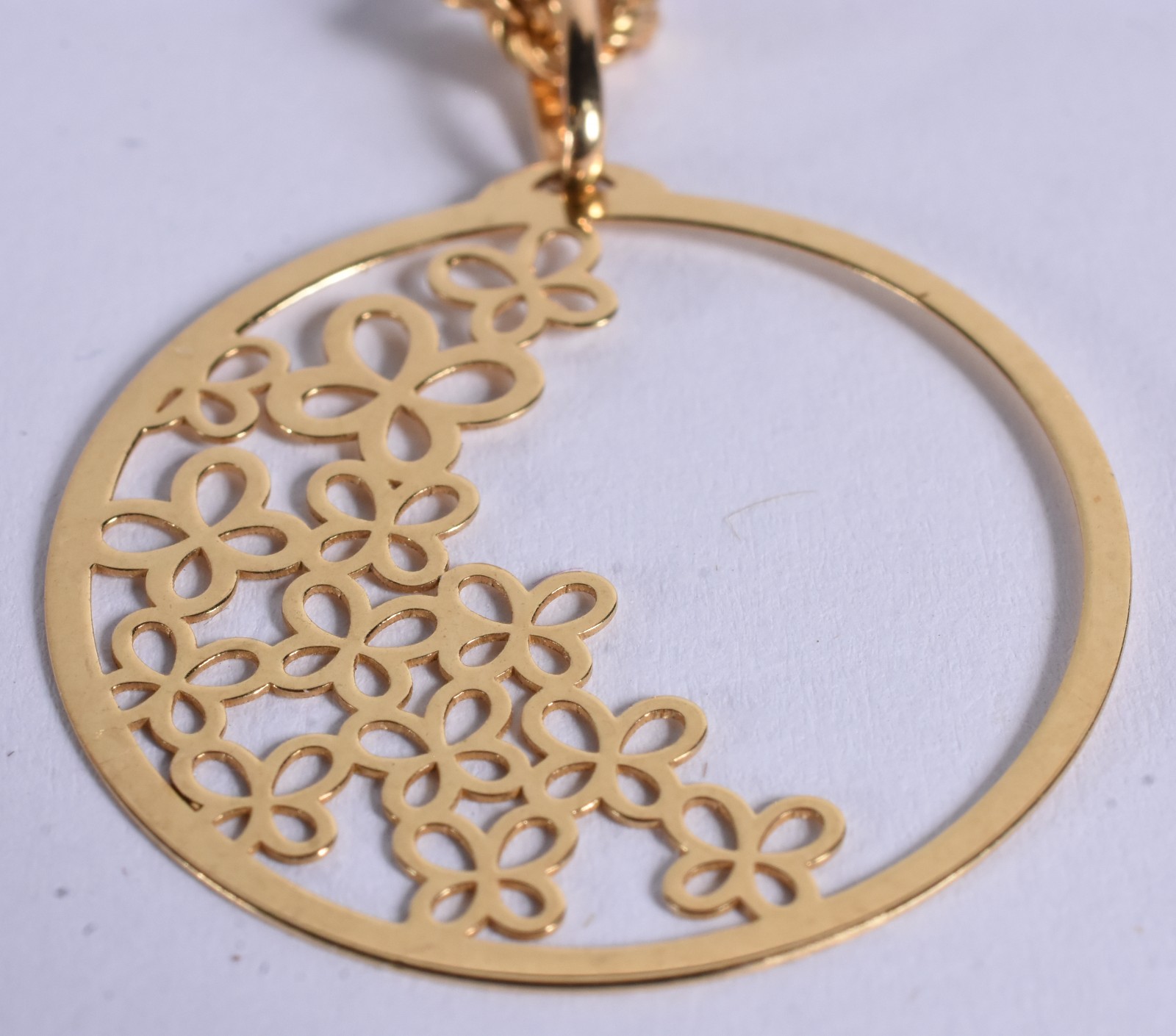 Colar de ouro 18 k, contraste 750 com pingente (Por motivos de... - foto 4 de 6