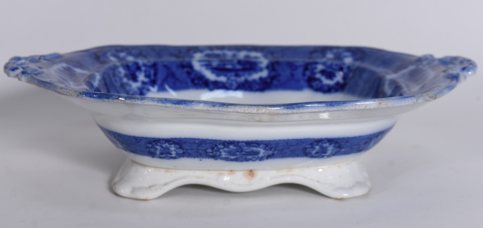 Travessa funda de faiança inglesa azul e branca "Ridgways... - foto 2 de 6