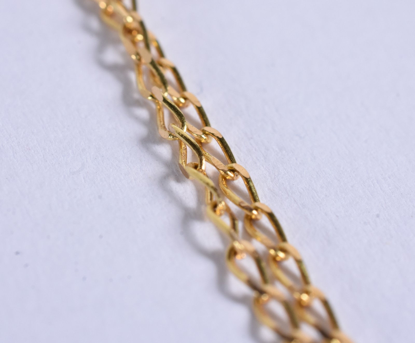 Colar de ouro 18 k, contraste 750 e pingente Nossa Senhora Aparecida... - foto 4 de 7