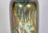 Vaso de porcelana inglesa, decorada ao gosto or... - Vaso de porcelana inglesa, decorada ao gosto oriental, com castelos e policromia.. Alt. 35 cm.