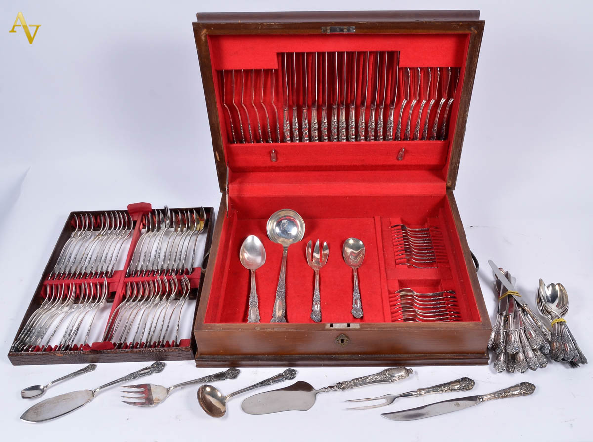 Faqueiro de metal espessurado a prata, marca Prata Rádio 110...