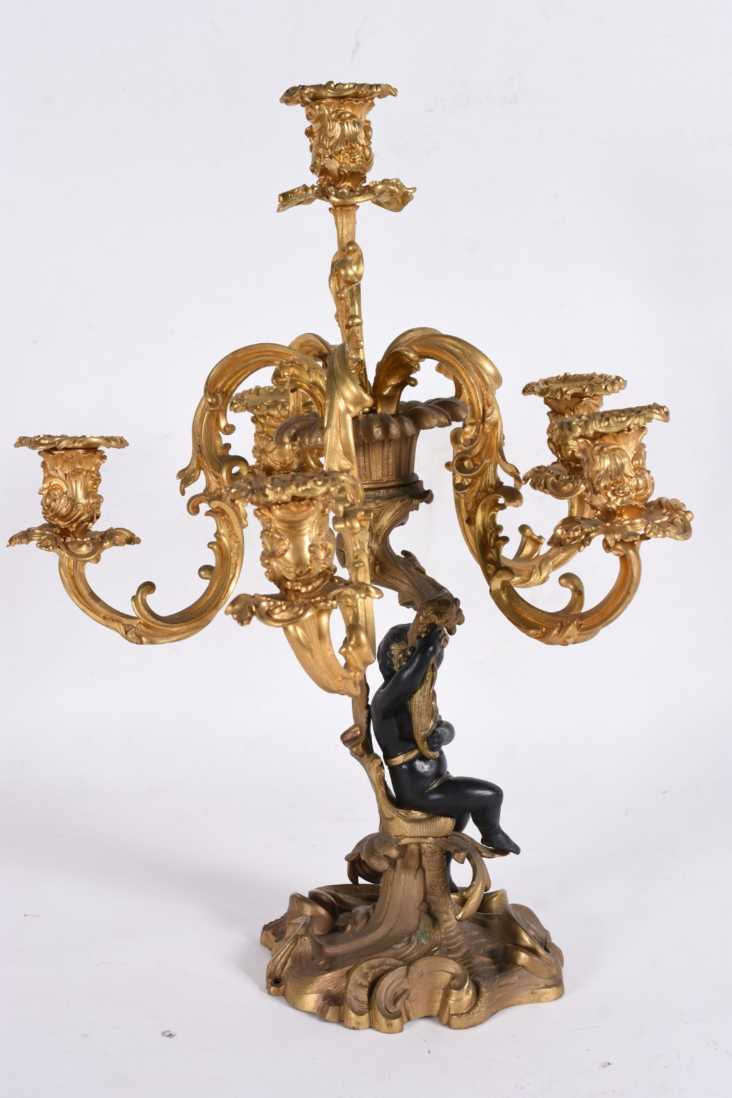 Candelabro frances para 6 velas de bronze ormulu, base com figura de... - foto 3 de 6