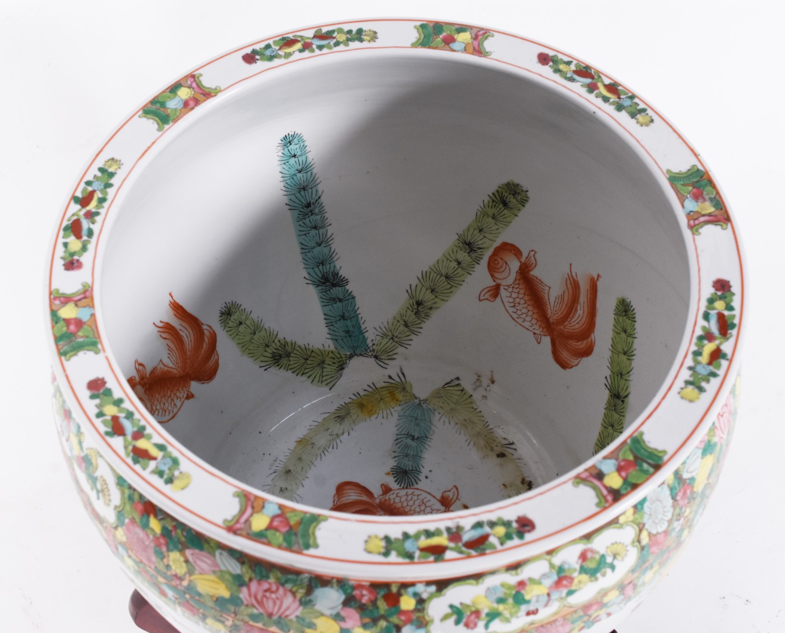 Aquário/cachepot de porcelana oriental decorado com figuras e flores... - foto 4 de 5