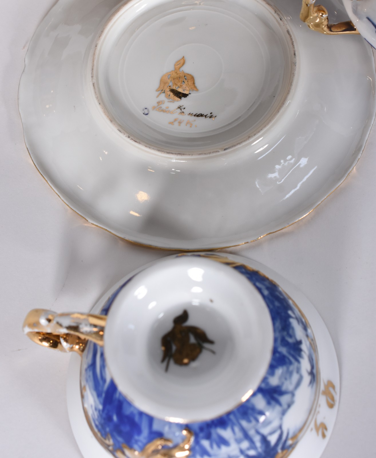 Serviço para chá e café de porcelana pintada á mão composto de: 9... - foto 8 de 10