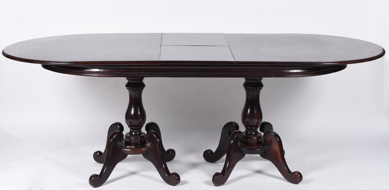 Mesa de jantar de madeira nobre com tabua extensora. Acompanham 6... - foto 2 de 11
