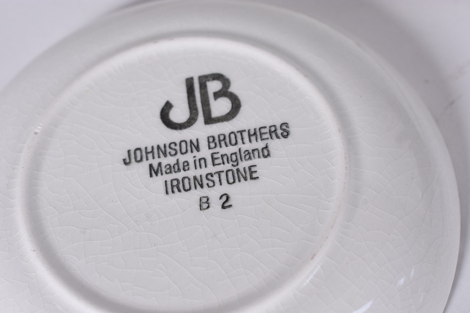 Serviço de jantar faiança inglesa composto de:20 pratos rasos, 8... - foto 6 de 8