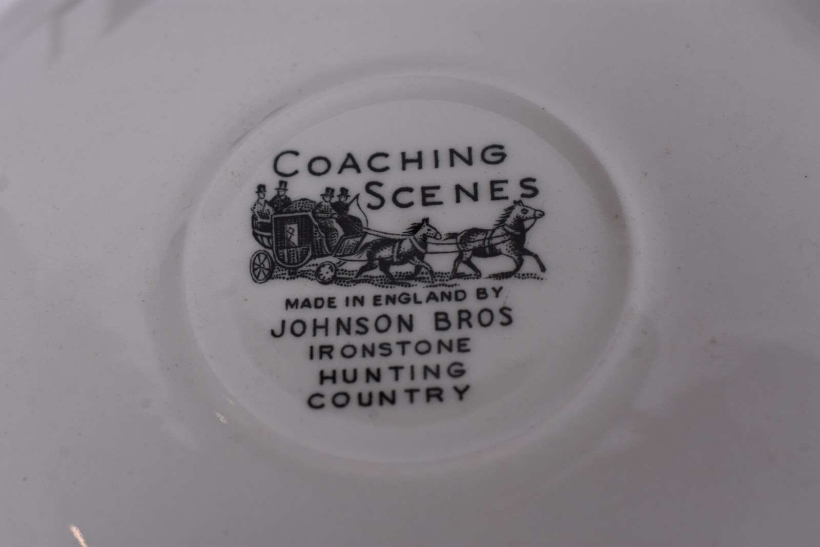 Conjunto de chá e café de faiança inglesa "Coaching Scenes - Johnson... - foto 7 de 8