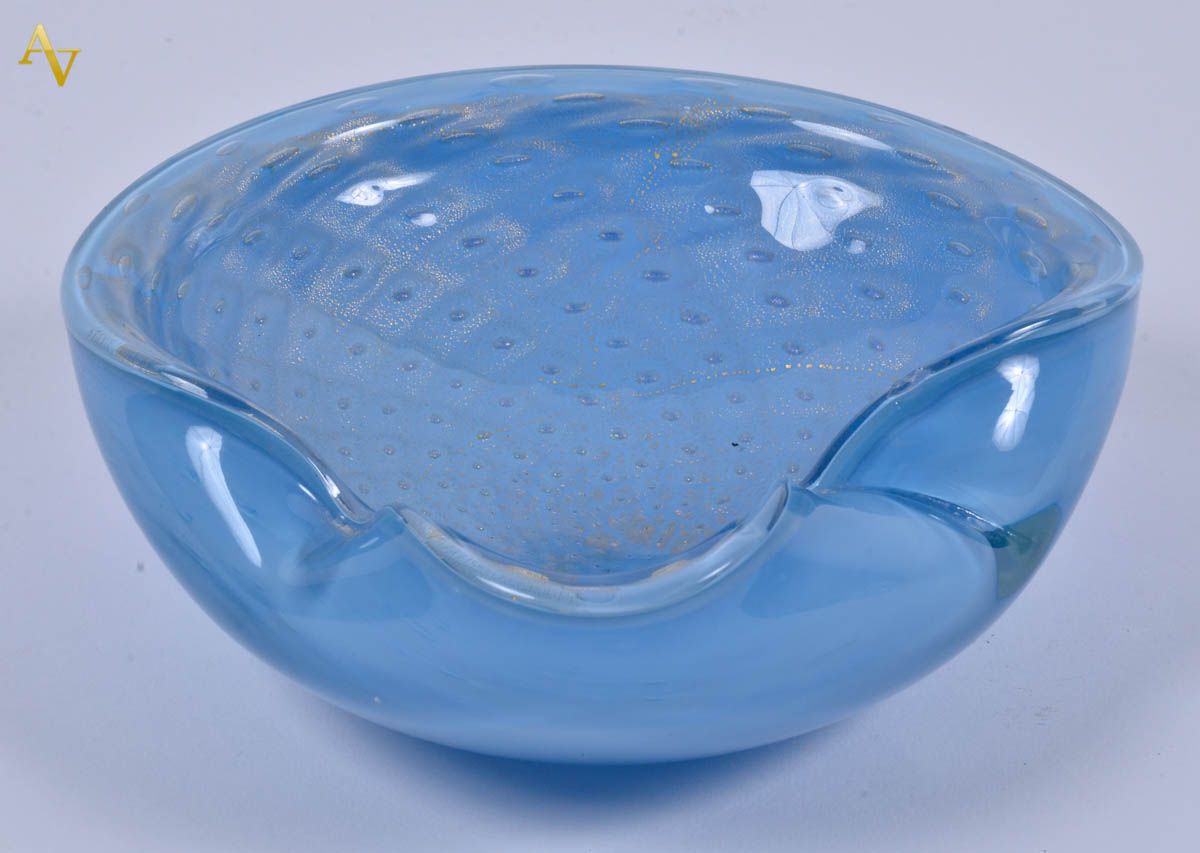 Barbini. Bowl em vidro de murano com dois sulcos, na coloração...