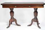 Mesa console estilo inglês de madeira nobre. Me... - Mesa console estilo inglês de madeira nobre. Med. fechada. 1.29 x 49 cm - alt. 78 cm.