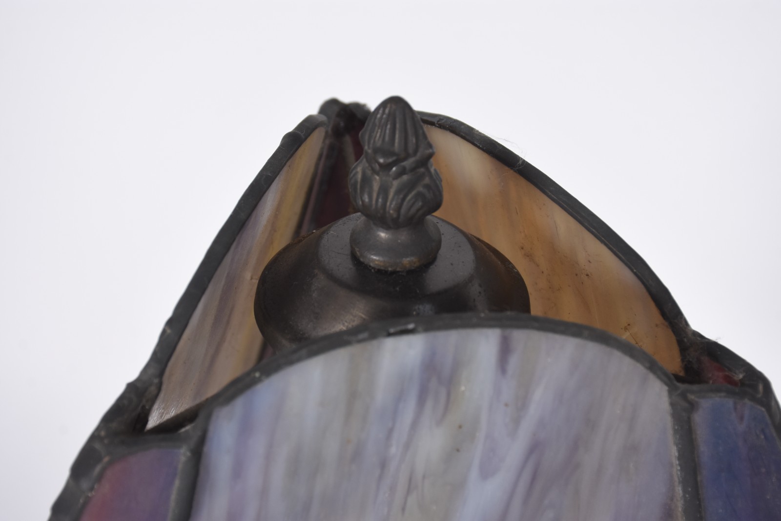 Abatjour com base de metal, cúpula de pasta de vidro. - foto 3 de 3