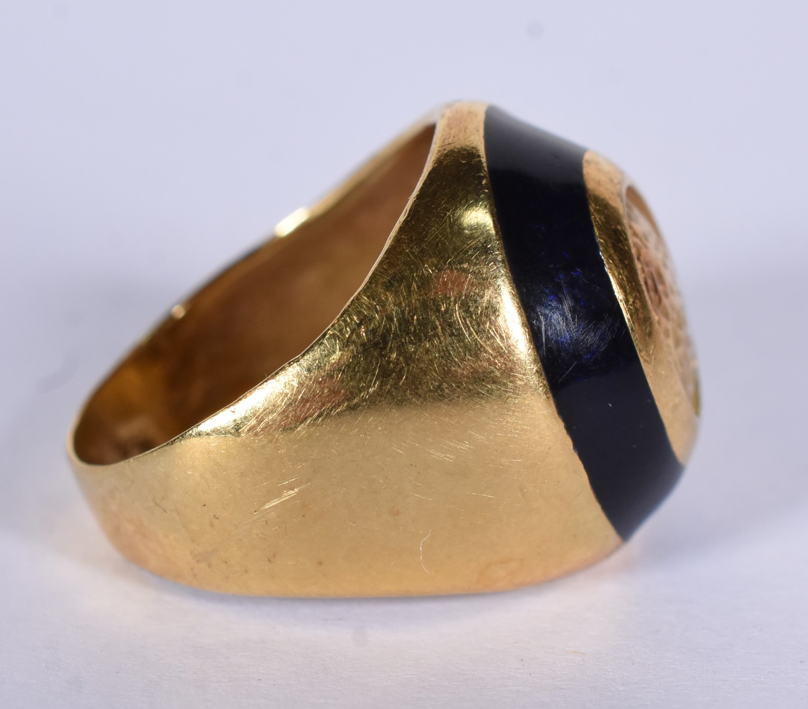 Anel de ouro 18 k com detalhe em preto, aro 16 (Por motivos de... - foto 4 de 7