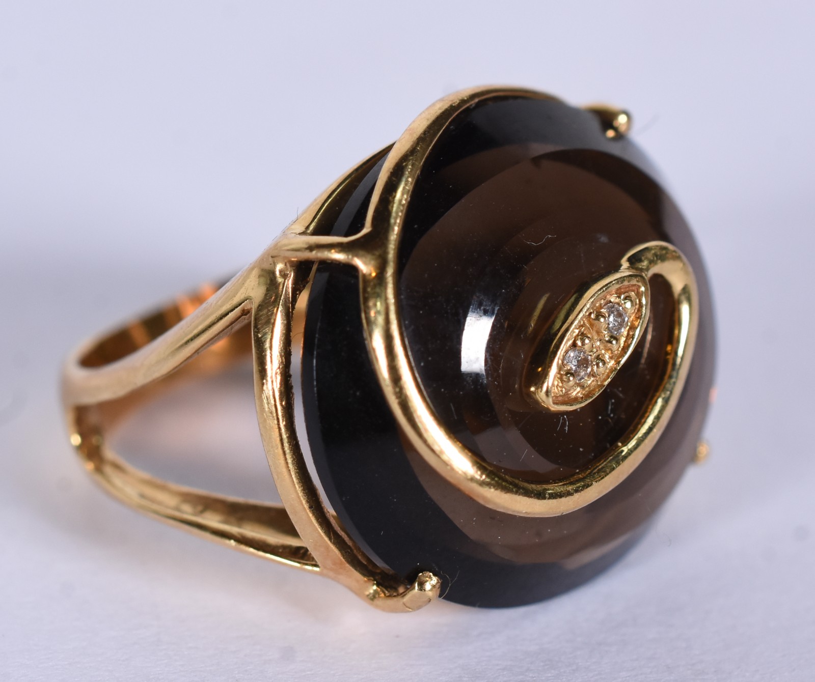 Anel de ouro 18k com pedra âmbar, aro 14 (Por motivos de segurança a... - foto 2 de 6