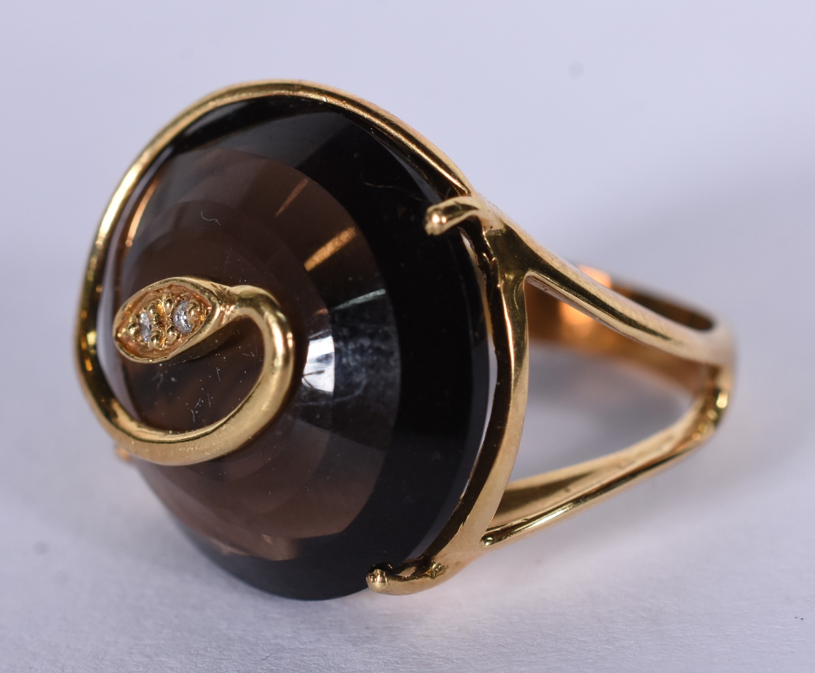 Anel de ouro 18k com pedra âmbar, aro 14 (Por motivos de segurança a... - foto 3 de 6