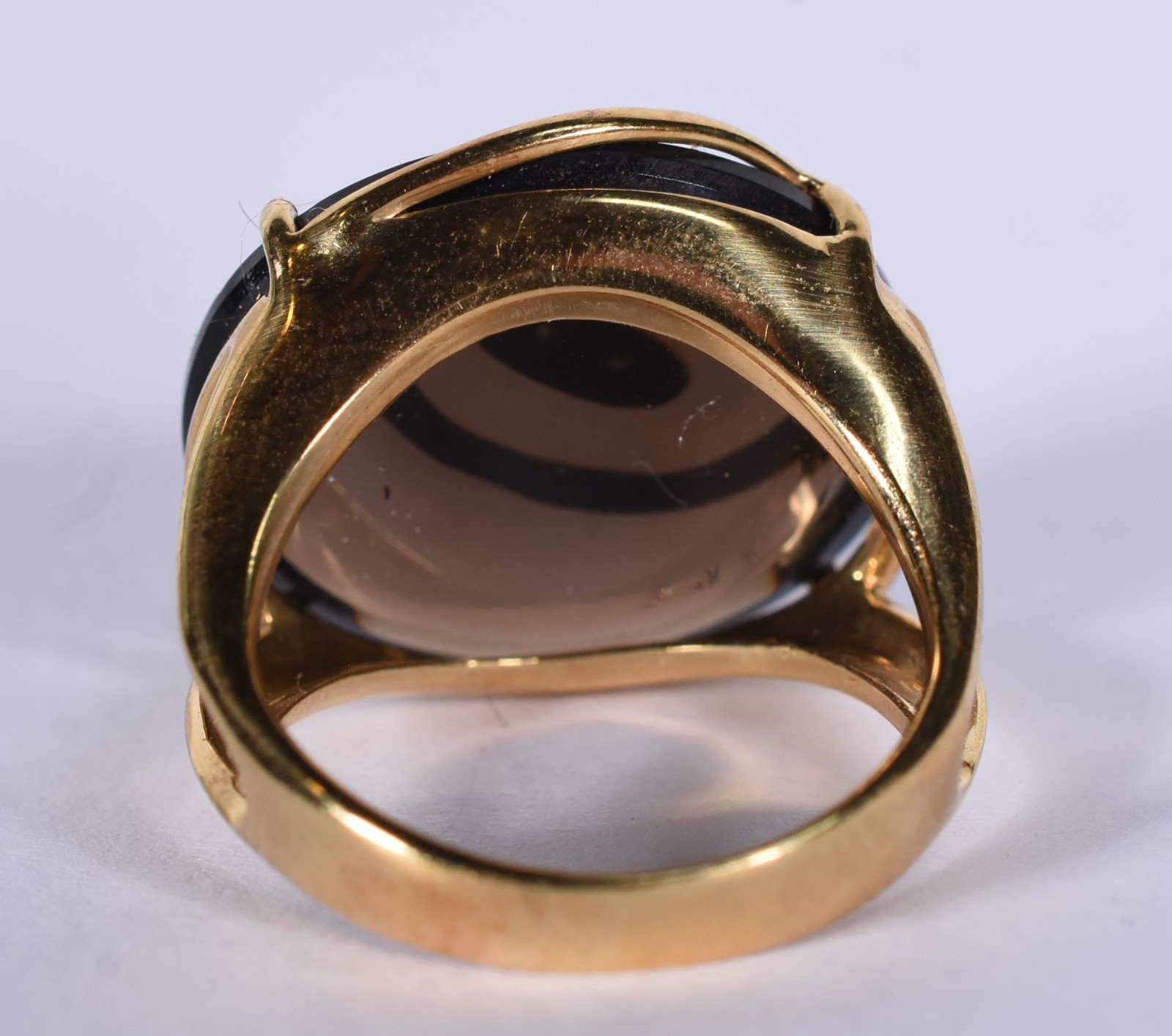 Anel de ouro 18k com pedra âmbar, aro 14 (Por motivos de segurança a... - foto 5 de 6