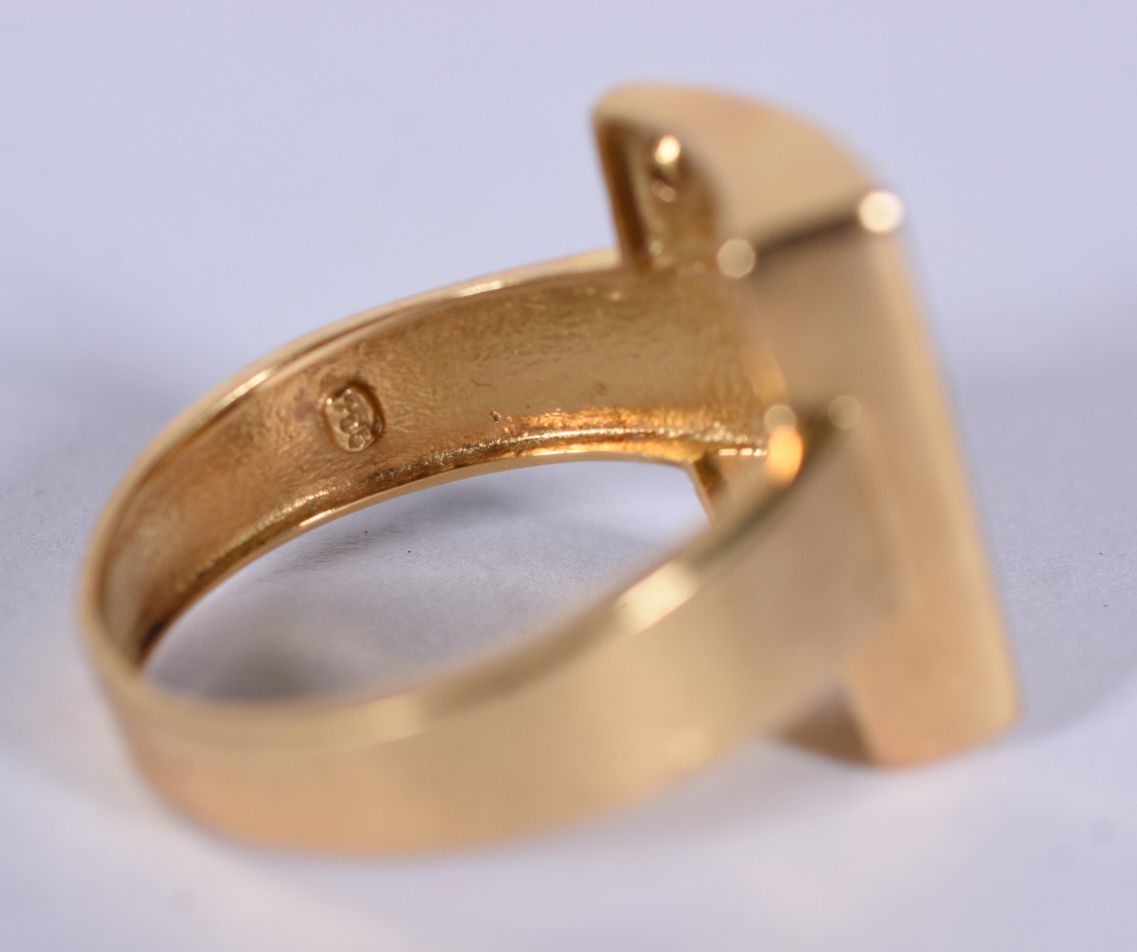 Anel de ouro 18 k com pequenos brilhantes, aro 17 (Por motivos de... - foto 5 de 7