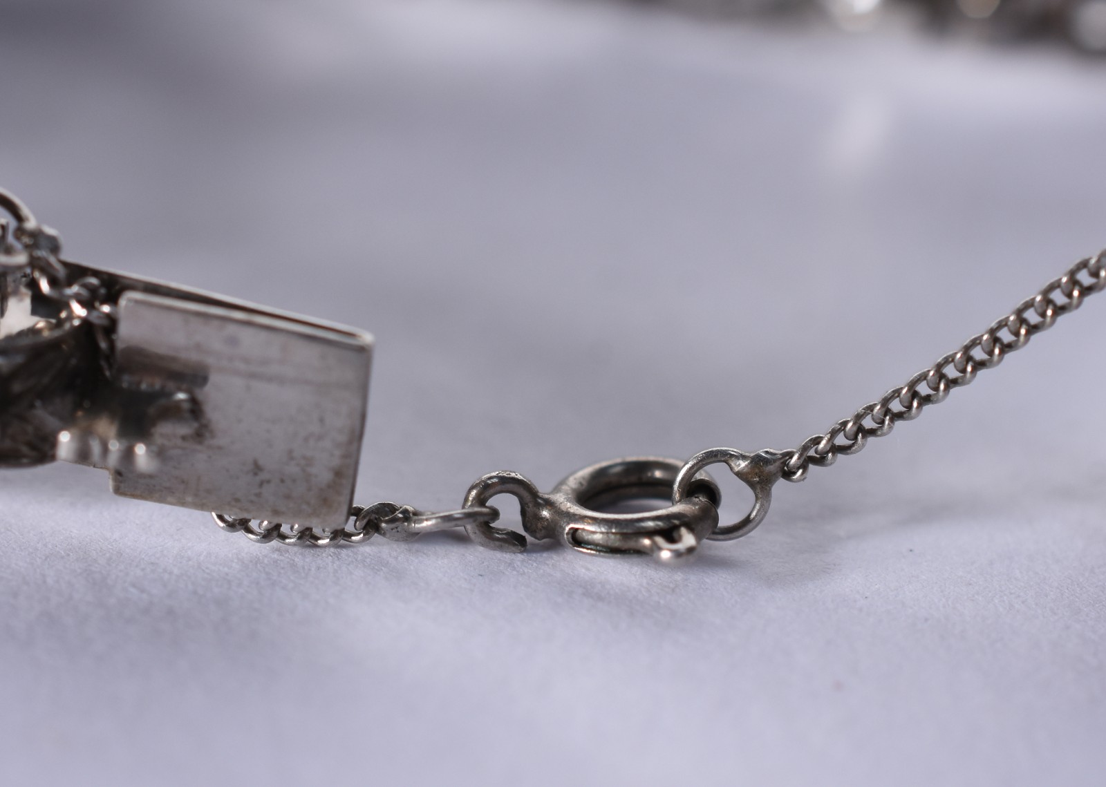 Pulseira de prata com zircone (Por motivos de segurança a peça não se... - foto 5 de 6
