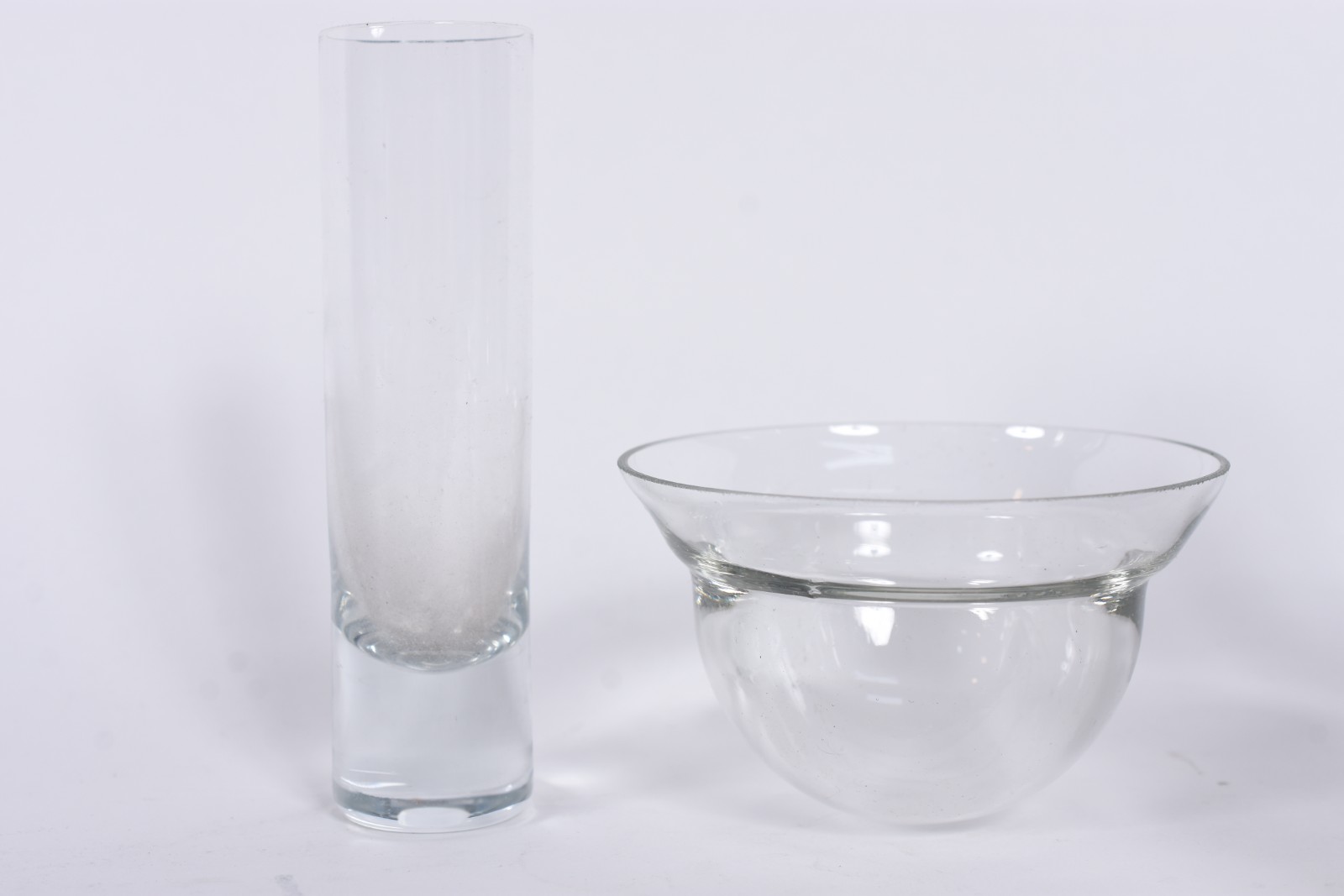 Conjunto de metal prateado para caviar e copinhos de cristal para... - foto 3 de 5
