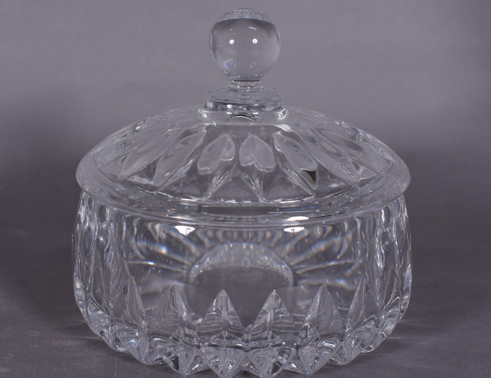 Bomboniere de cristal. - foto 1 de 4