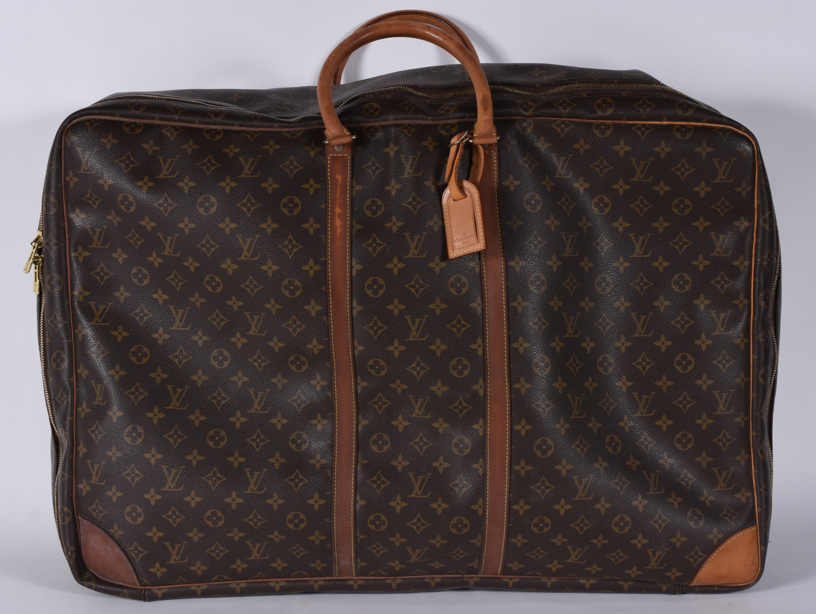 Louis Vuitton (1854) - foto 1 de 11