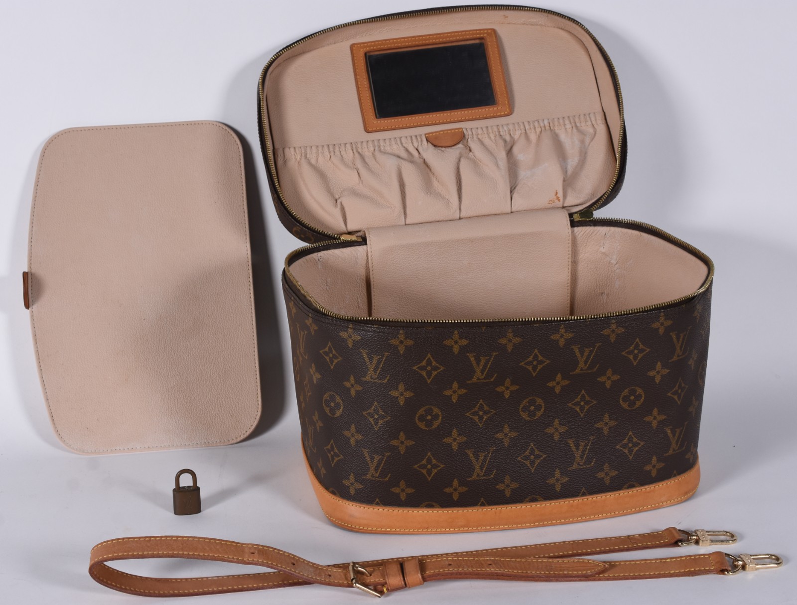 Louis Vuitton (1854) - foto 5 de 10