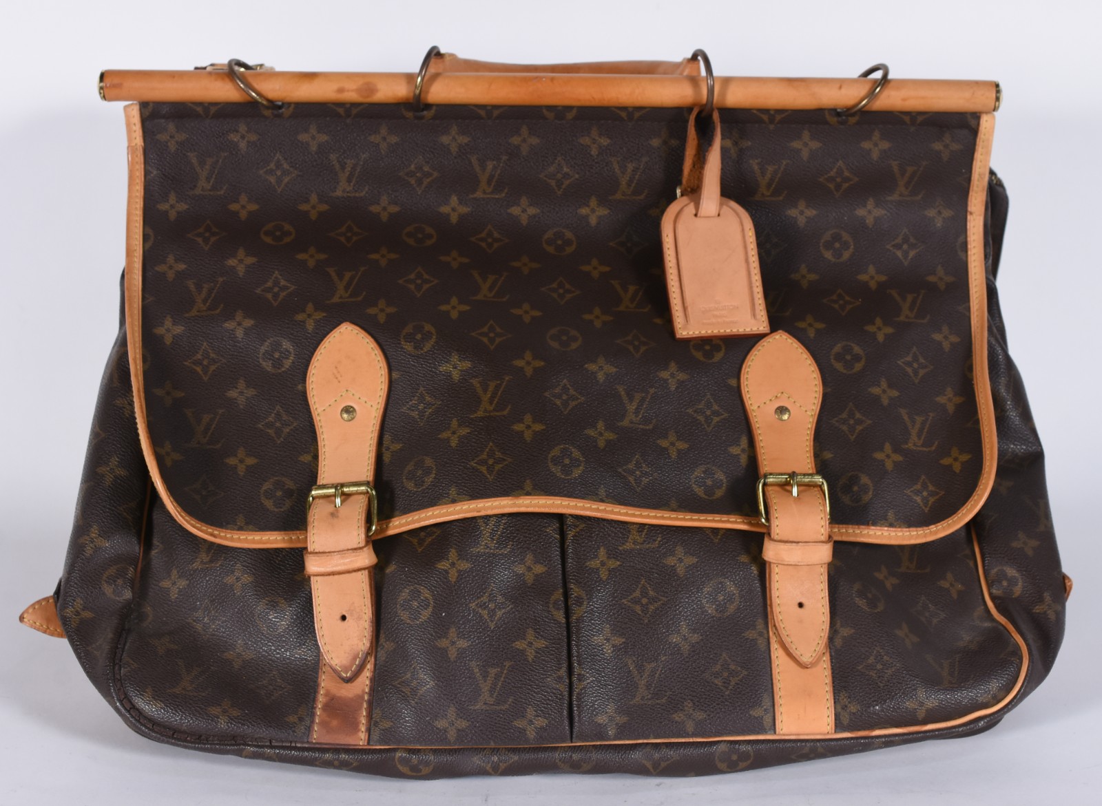 Louis Vuitton (1854) - foto 1 de 7