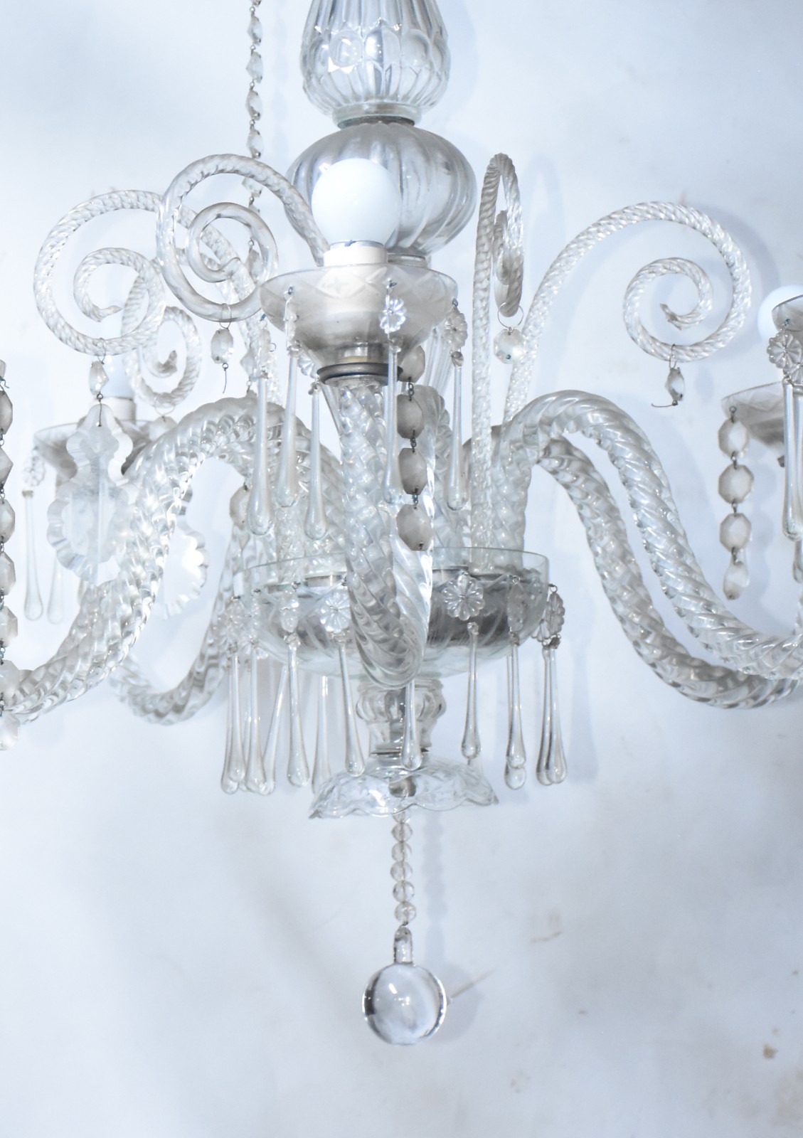 Lustre de cristal com 6 braços. - foto 2 de 5