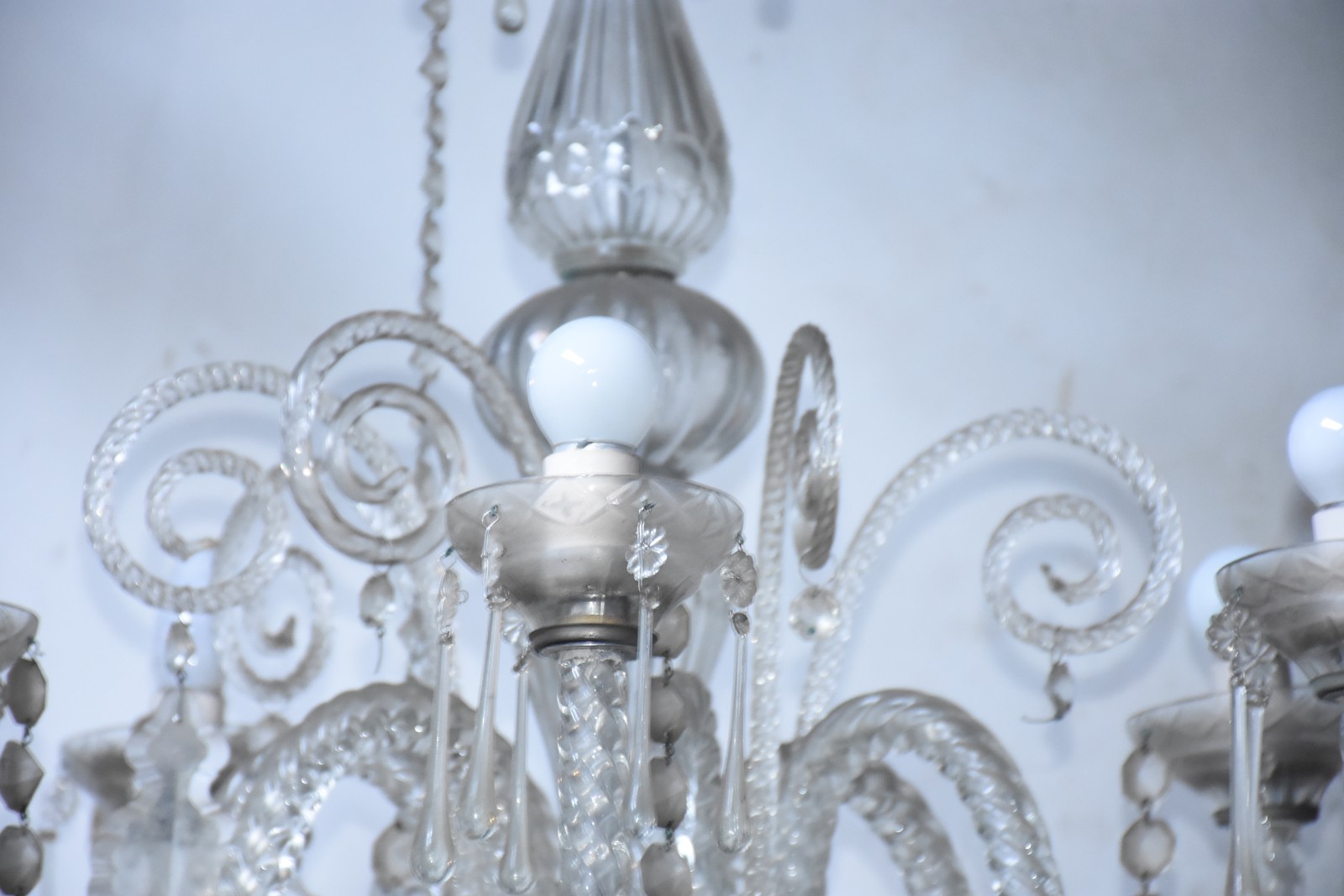 Lustre de cristal com 6 braços. - foto 4 de 5
