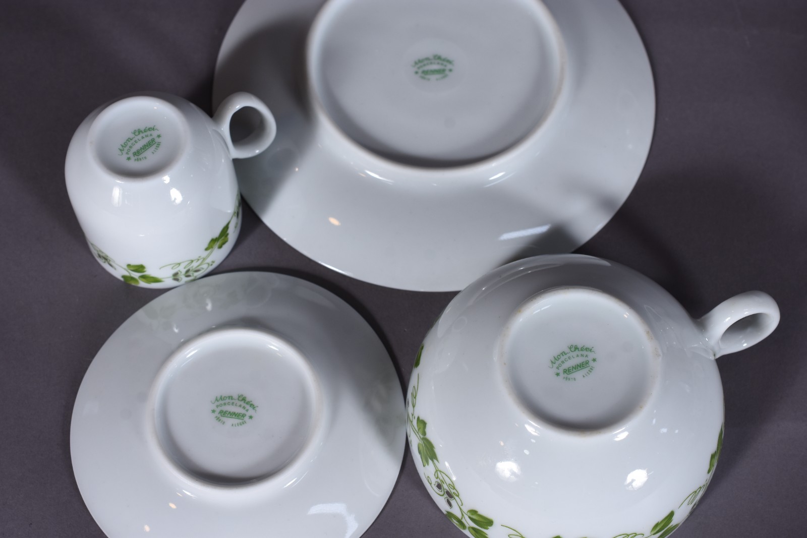 Aparelho de chá e café de porcelana Renner composto: 5 xícaras para... - foto 9 de 10
