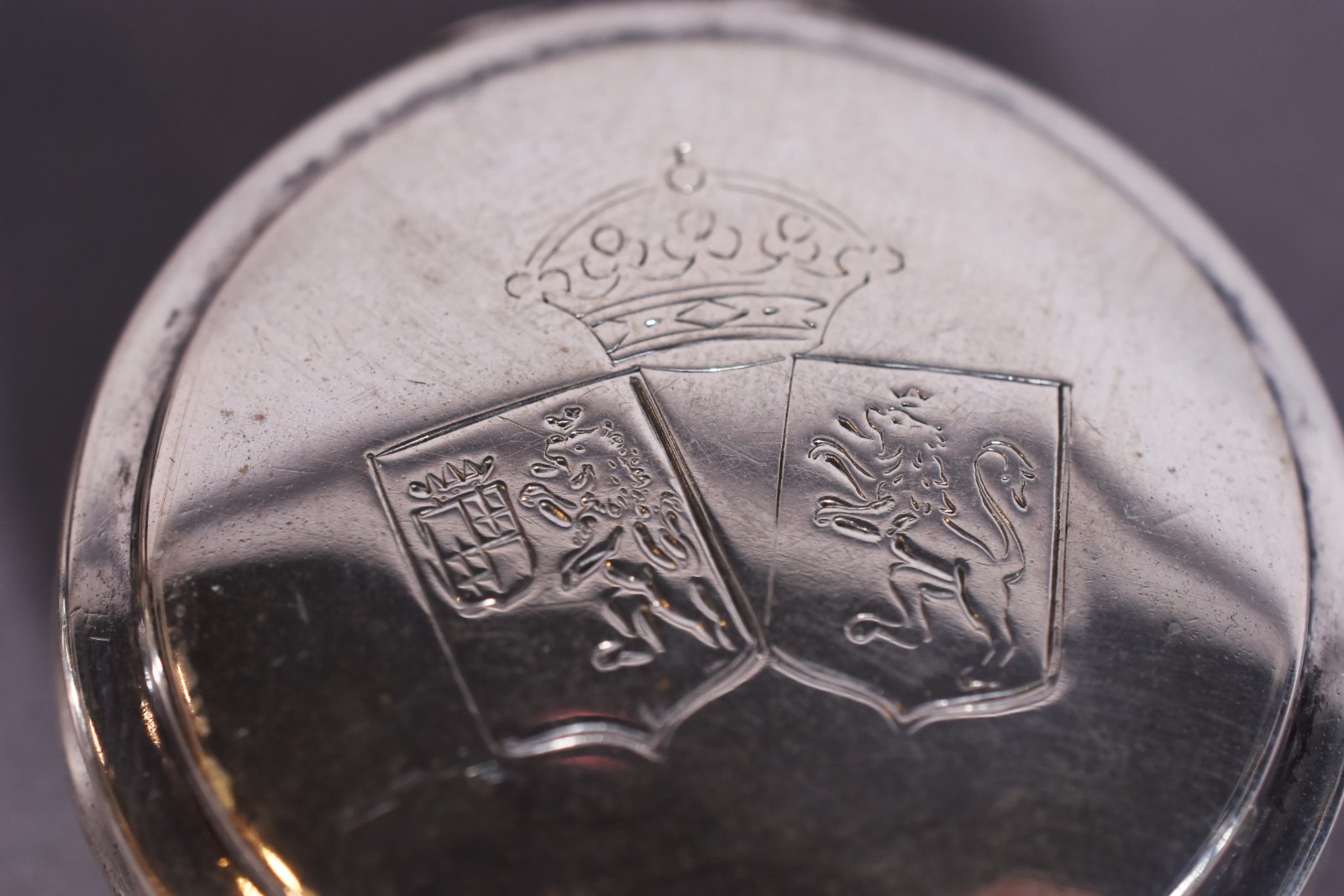 Três caixas "porta pílulas" de prata contrastada. Peso da prata: 110... - foto 4 de 10