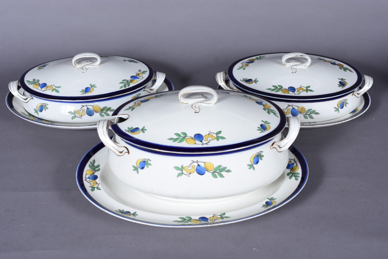 Serviço de jantar de faiança inglesa "Bleu de Roi", Alfred Meakin... - foto 4 de 10