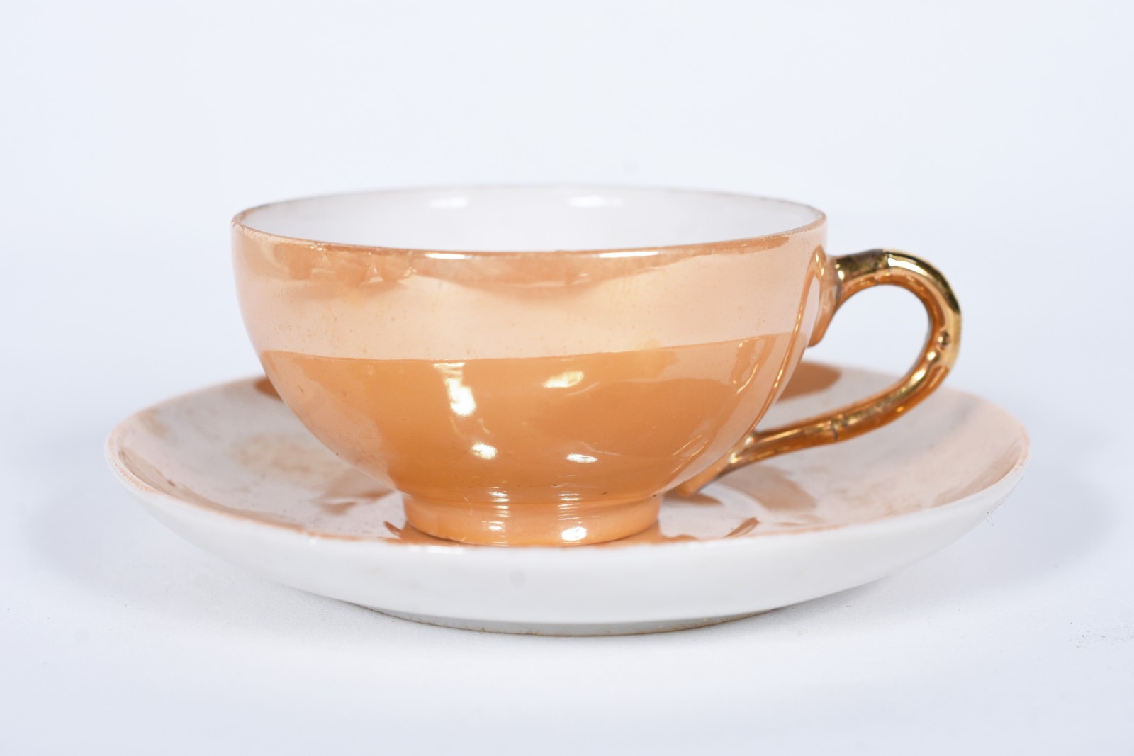 Serviço de chá de porcelana dourada oriental composto de: 6 xícaras... - foto 5 de 10