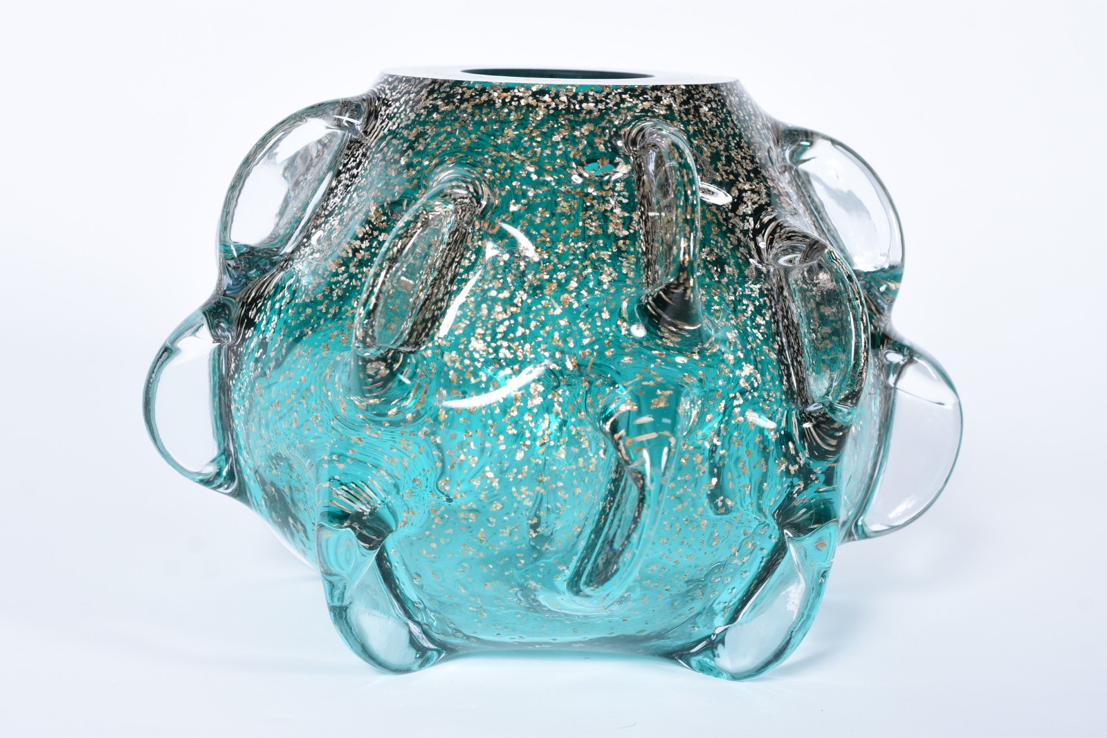 Vaso de vidro decorativo na cor verde com relevo. - foto 1 de 6