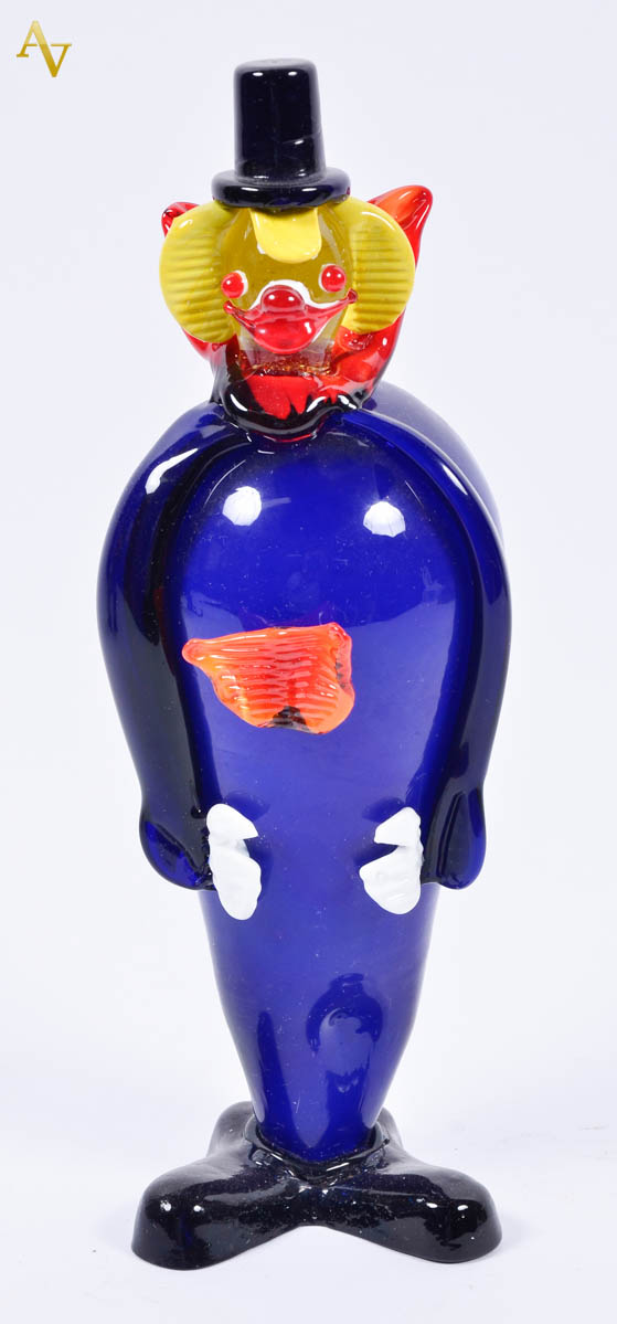 Estatueta de murano policromado repres.palhaço, alt. 34 cm.