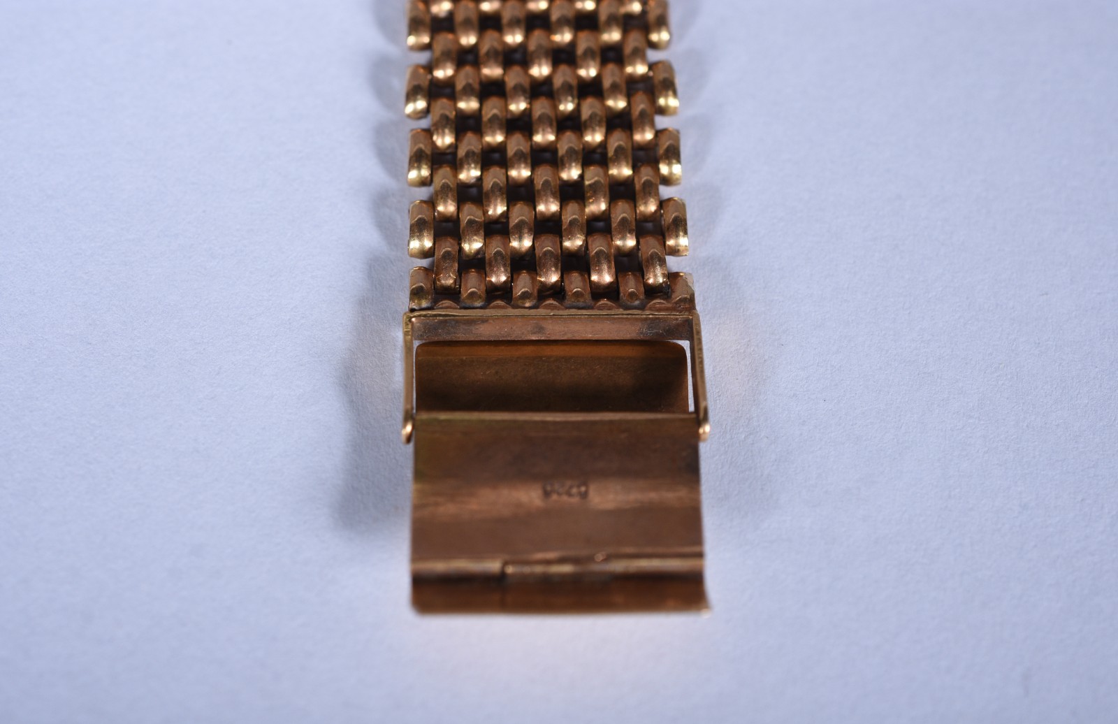 Relógio Ômega de pulso, máquina original com caixa de ouro 18k., sem... - foto 5 de 10