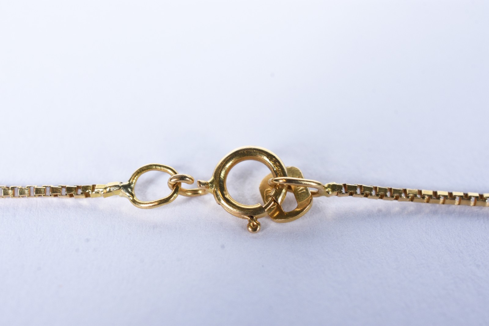 Colar de ouro 18k, unissex, pingente na forma de coração com mini... - foto 5 de 7