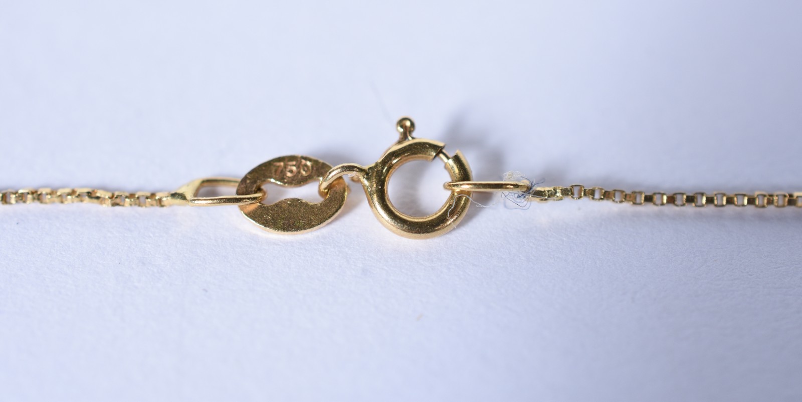 Colar de ouro 18 k, contraste 750 com crucifixo (Por motivos de... - foto 4 de 6