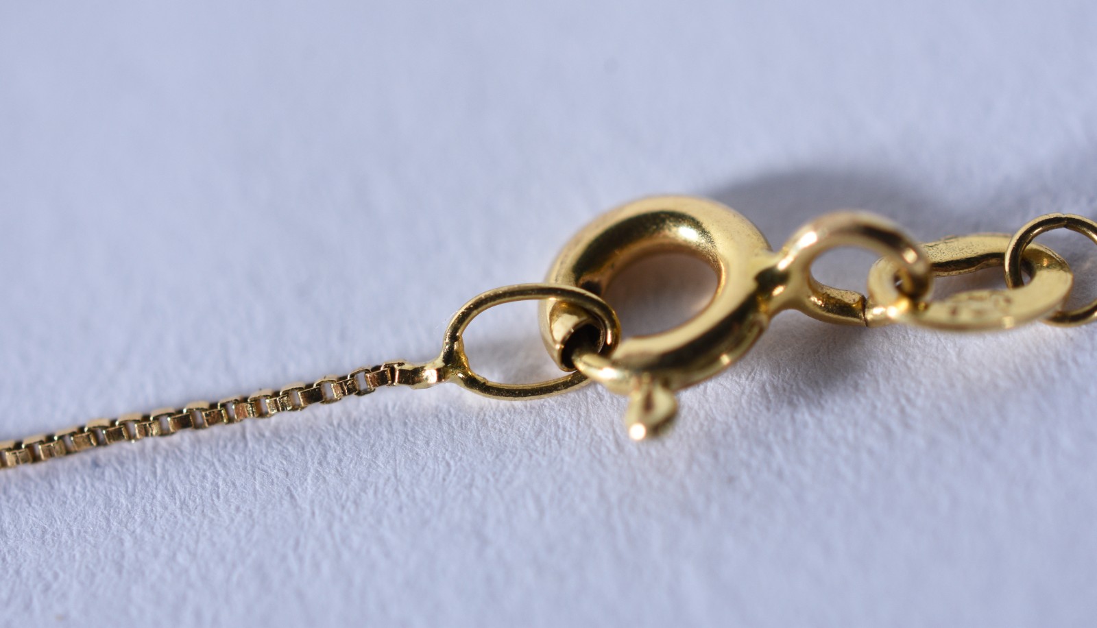 Colar de ouro 18 k, contraste 750 com pingente no feitio coração (Por... - foto 6 de 6