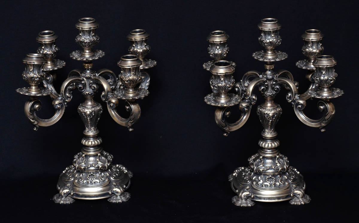Par de candelabros de prata para 5 velas cada, contraste Casa das...