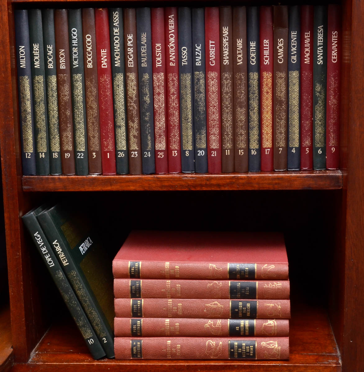 Livros: Coleção sobre filósofos - 26 volumes e, "A Conquista"...