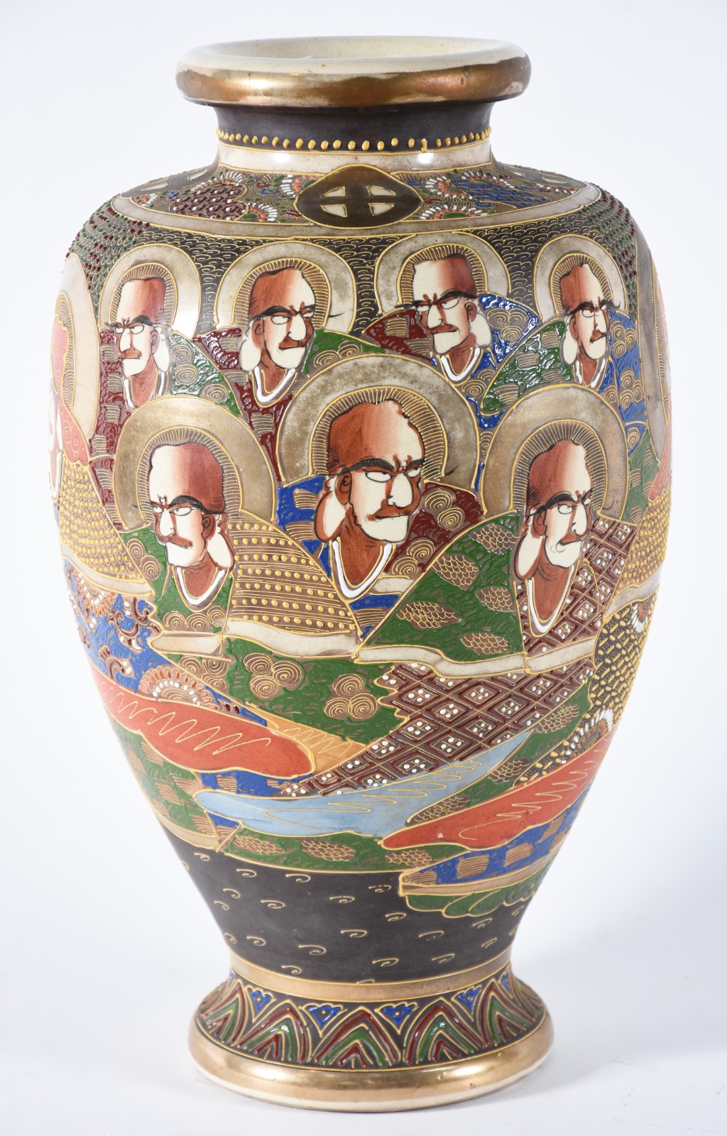 Vaso de faiança japonesa de Satzuma, decorado com figuras em... - foto 2 de 5