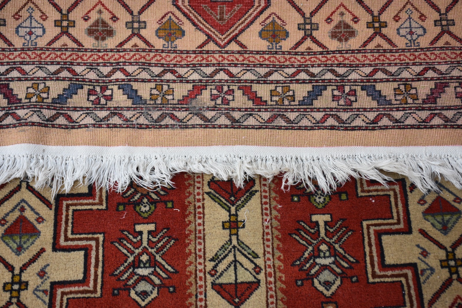 Tapete Azerbaijan. - foto 4 de 4