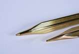 Caneta e lapiseira de metal dourado, marca "Zol... - Caneta e lapiseira de metal dourado, marca "Zola", no estojo.