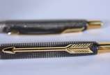 Caneta esferográfica e lapiseira "Parker - Ster... - Caneta esferográfica e lapiseira "Parker - Sterling Cap & Barrel" em prata. No estojo.