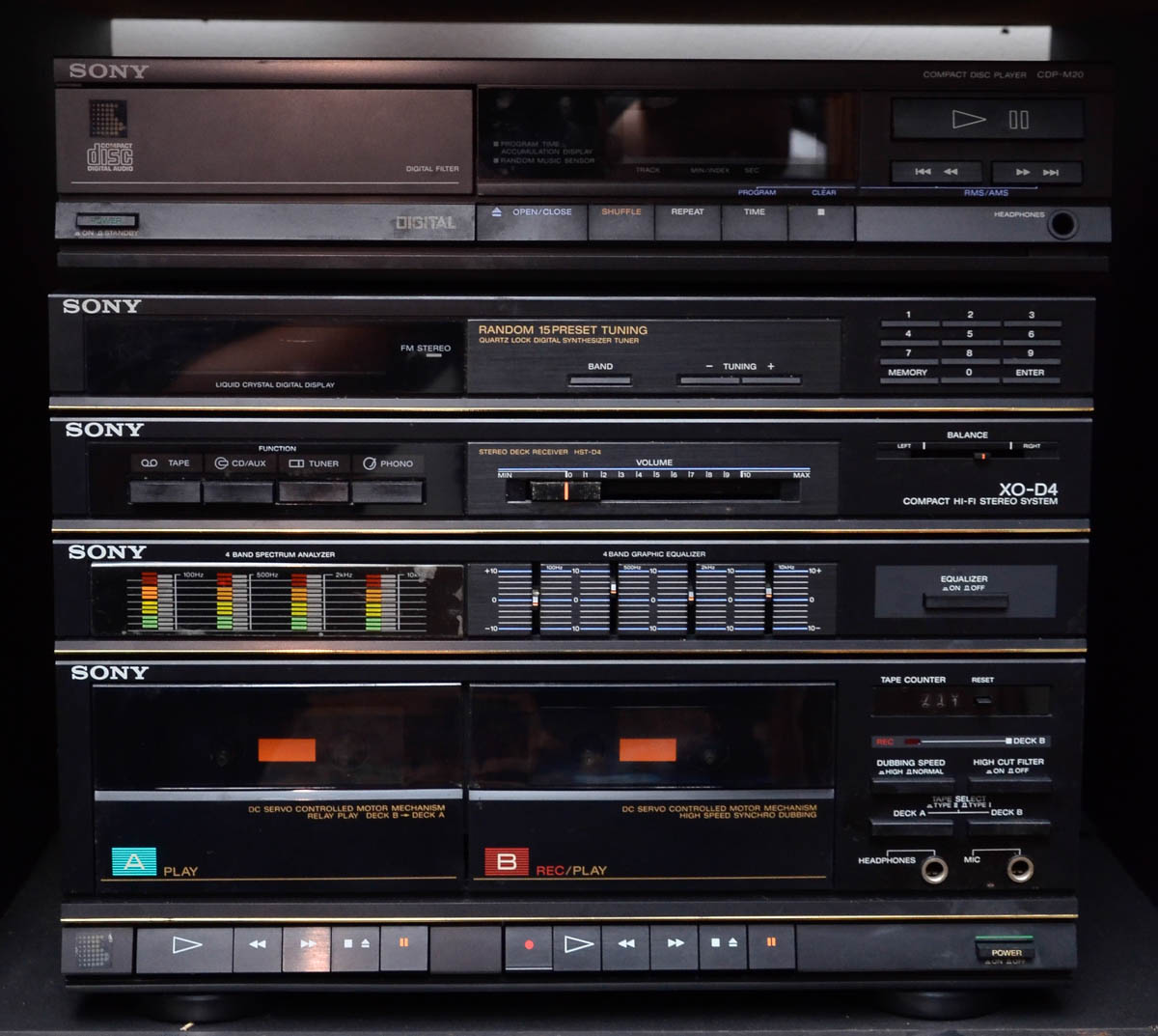 Equipamento de som SONY, compact disc player, cassette e rádio... - foto 1 de 2