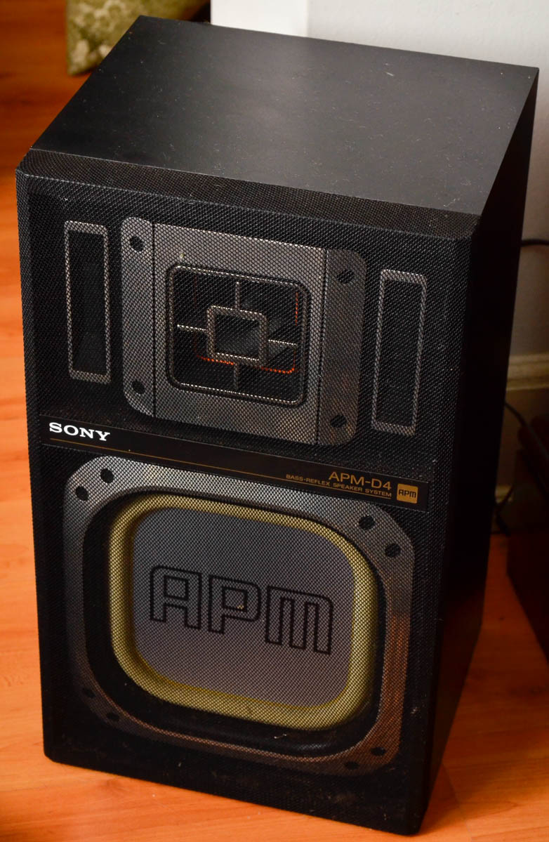 Equipamento de som SONY, compact disc player, cassette e rádio... - foto 2 de 2