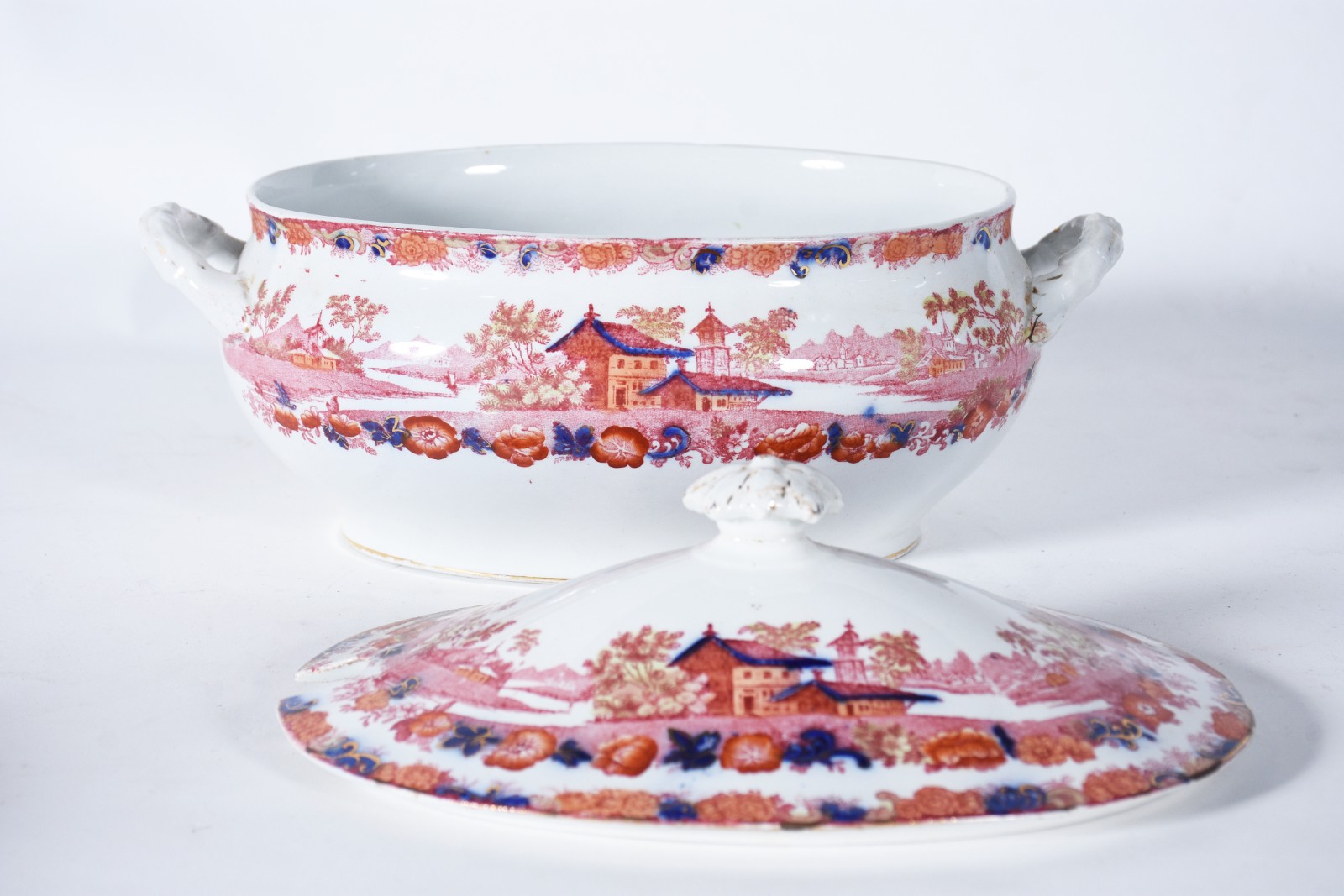 Serviço de jantar de faiança decoração ao gosto oriental com paisagem... - foto 2 de 7