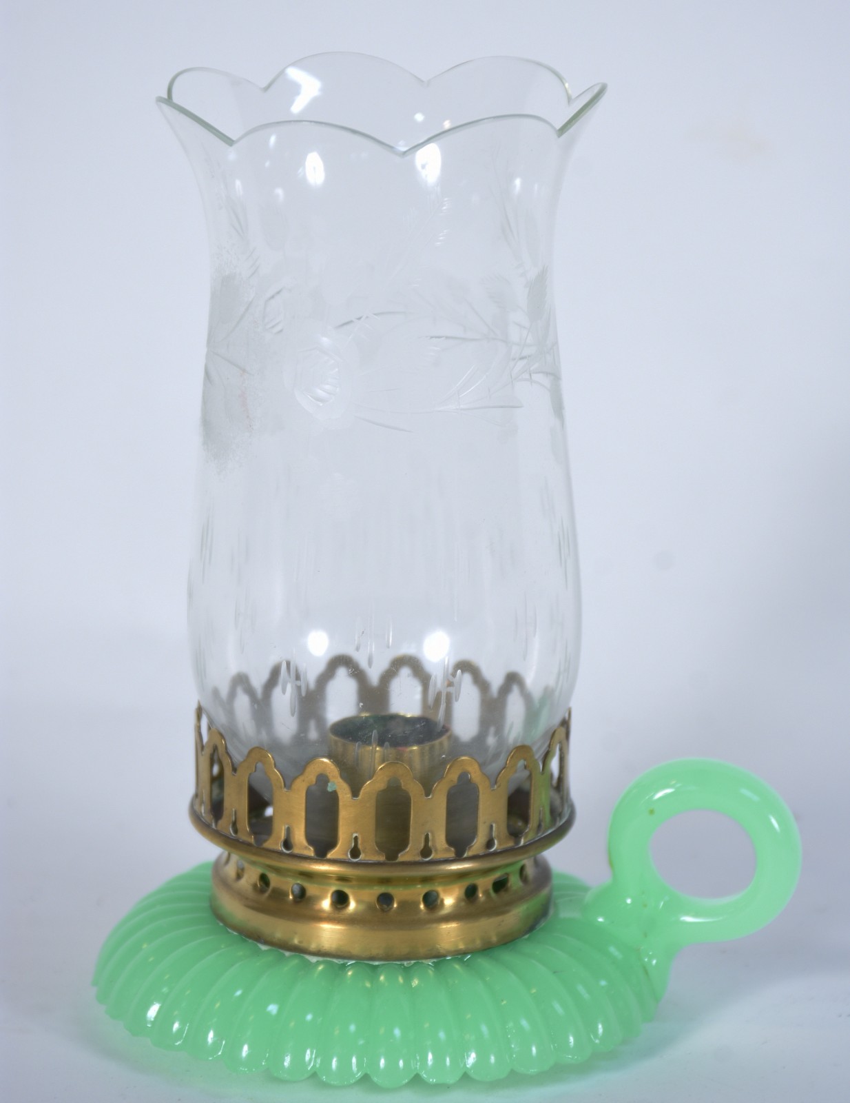 Lamparina de opalina verde com manga de cristal e detalhe em metal... - foto 3 de 7