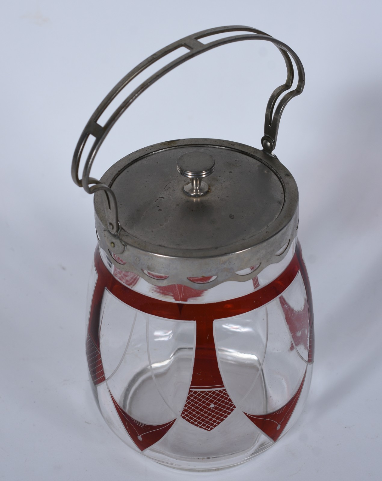Bomboniere de vidro com detalhes em vermelho, Art Deco, alça e tampa... - foto 1 de 8