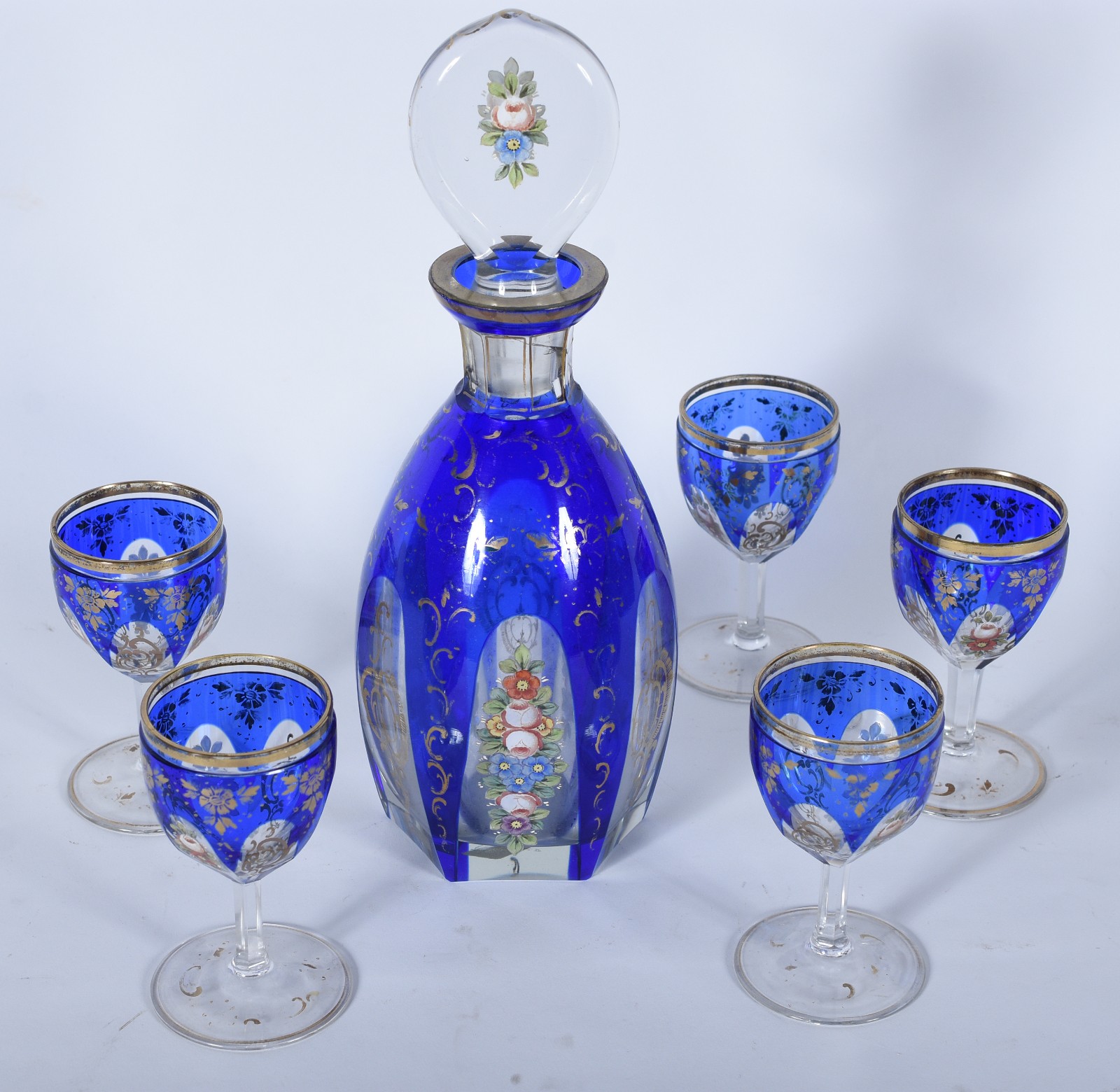 Licoreira com 5 cálices de cristal facetado doublé azul com pequenas... - foto 1 de 10